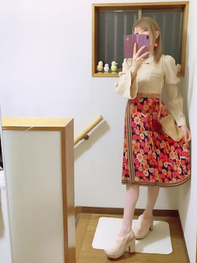 「アイテム（スカート）」を使った、mami太郎さん（レディース・162cm）の秋コーディネート