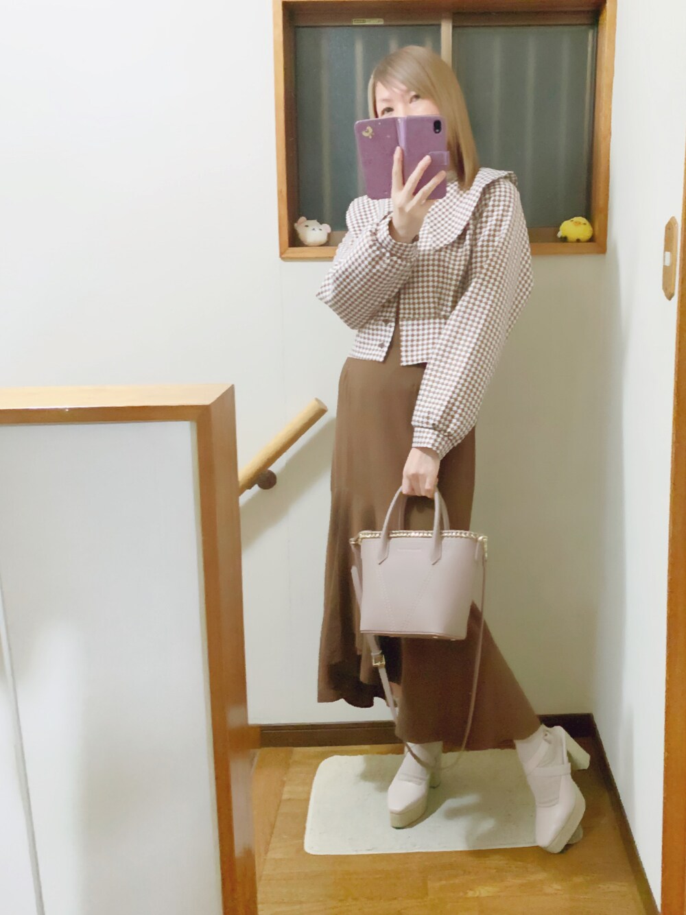 「チドリ柄、ビッグカラー、コルセットスカート、shein、SHEIN、JILL by Jillstuart、ブラウン、ブラウンコーデ、ブラウン×ベージュ、ラグナムーン、ラグナムーン(LAGUNAMOON)」｜「EATMEのクロスウェッジサンダル（サンダル、ベージュ系）」を使った、mami太郎さん（レディース・162cm）の冬コーディネートの1枚目の写真