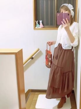 「アイテム（カチューシャ）」を使った、mami太郎さん（レディース・162cm）の秋コーディネート