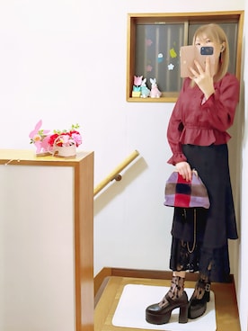「アイテム（ショルダーバッグ、パープル系）」を使った、mami太郎さん（レディース・162cm）の春コーディネート