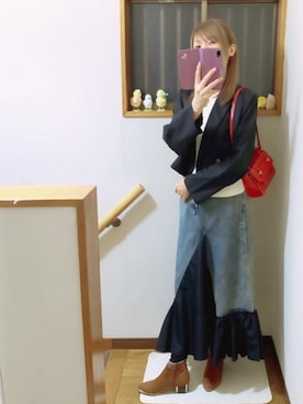 「アイテム（デニムスカート）」を使った、mami太郎さん（レディース・162cm）の秋コーディネート