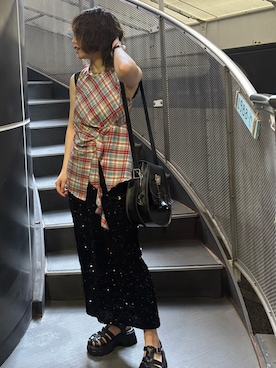 「アイテム（デジタル腕時計）」を使った、おかまきさん（レディース・155cm）の夏コーディネート