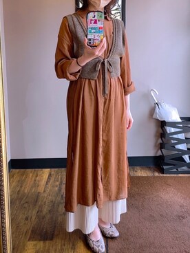 シャツワンピースを使った 秋のおすすめブラウンカラーコーデ の人気ファッションコーディネート Wear