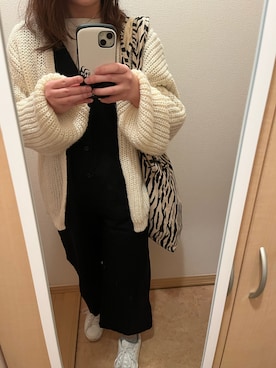 「emi+（エミプラス）のアイテム（オールインワン・サロペット）」を使った、みぃまちゃん。さん（レディース・159cm）の春コーディネート