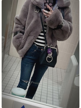 「Guess（ゲス）のアイテム（パンツ）」を使った、REOUDONさん（レディース・148cm）の冬コーディネート