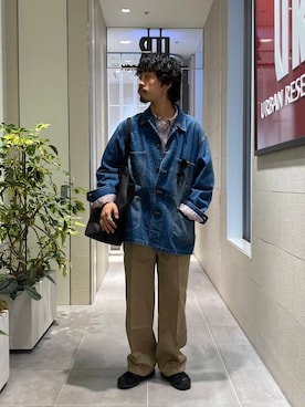 「アイテム（デニムジャケット）」を使った、キーパーさん（メンズ・173cm）の夏コーディネート