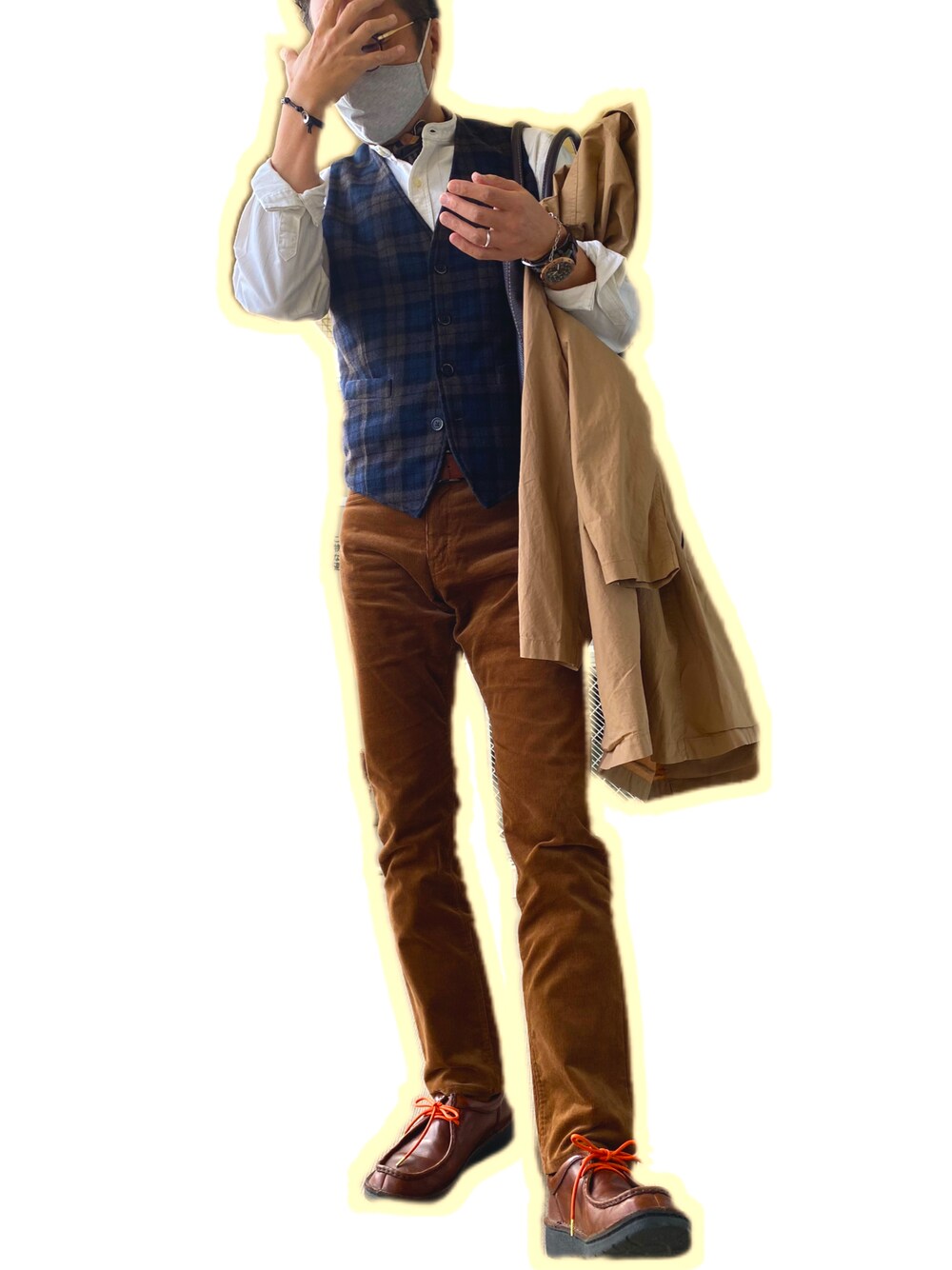「クラークス、きれいめカジュアル、シャツスタイル、秋服、オトナカジュアル、お洒落さんとつながりたい、いいね、save、フォローお願いします🤑、チェック柄に恋してる」｜「BARENAのアイテム（ベスト、その他）」を使った、zizitownさん（メンズ・175cm）の秋コーディネートの1枚目の写真