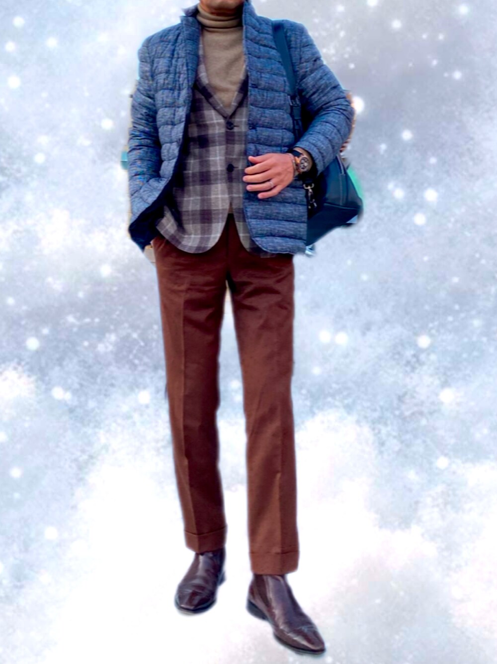「冬アウター、オトナカジュアル、おしゃれさんと繋がりたい、休日スタイル、大人カジュアル、いいね、save、フォローお願いします🤑、きれいめカジュアル、重ね着」｜「green label relaxingの120s 天竺 タートルネック ニット（ニット/セーター、ベージュ系）」を使った、zizitownさん（メンズ・175cm）の冬コーディネートの1枚目の写真