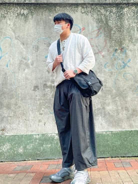 「KIKO KOSTADINOV（キコ コスタディノフ）のアイテム（シューズ）」を使った、Hing Hoさん（メンズ・180cm）の春コーディネート