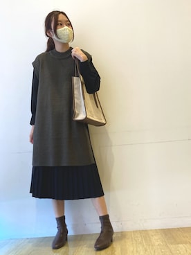 「earth music&ecology（アースミュージックアンドエコロジー）のコーデュロイトートバッグ＊（トートバッグ）」を使った、Yumicoさん（レディース・166cm）の秋コーディネート