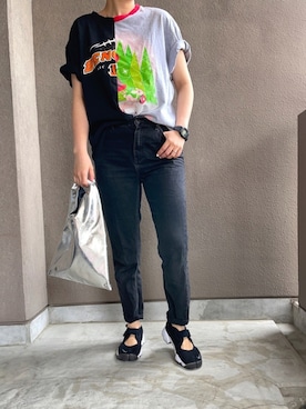 「TOPSHOP（トップショップ）のアイテム（パンツ）」を使った、たむらヘプバーンさん（レディース・168cm）の春コーディネート