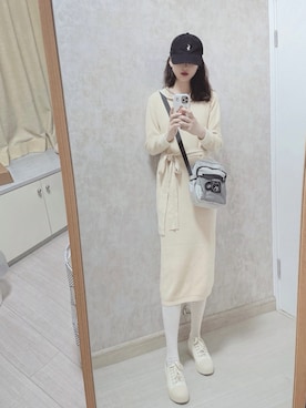 「日系极简」｜「アイテム（スリッポン）」を使った、春日弥生さん（レディース・167cm）の秋コーディネート