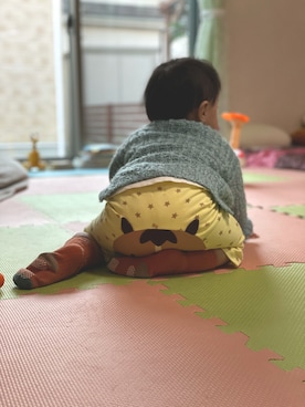 「petit main（プティマイン）のアイテム（カーディガン/ボレロ、ブルー系）」を使った、桜ノママさん（キッズ・110cm）の秋コーディネート