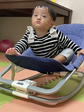 「petit main（プティマイン）のアイテム（Tシャツ/カットソー、ブラック系）」を使った、桜ノママさん（キッズ・110cm）の秋コーディネート