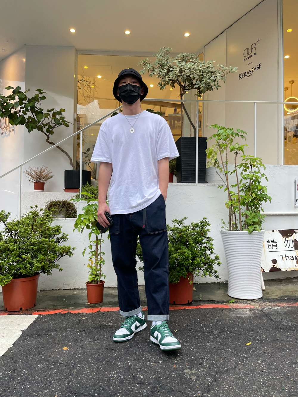 大人気 NIKE DUNK LOW NN 履き心地抜群 コーデのアクセントに◎ レビュー】ナイキ「ダンク」のサイズ感を解説しなぜ人気なのか