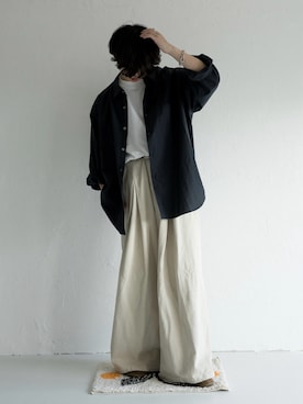 「green label relaxing（グリーンレーベルリラクシング）のアイテム（スニーカー）」を使った、RIKUさん（メンズ・171cm）の秋コーディネート