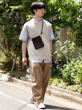 「SHINYAKOZUKA（シンヤコヅカ）のアイテム（チノパンツ）」を使った、RIKUさん（メンズ・171cm）の夏コーディネート