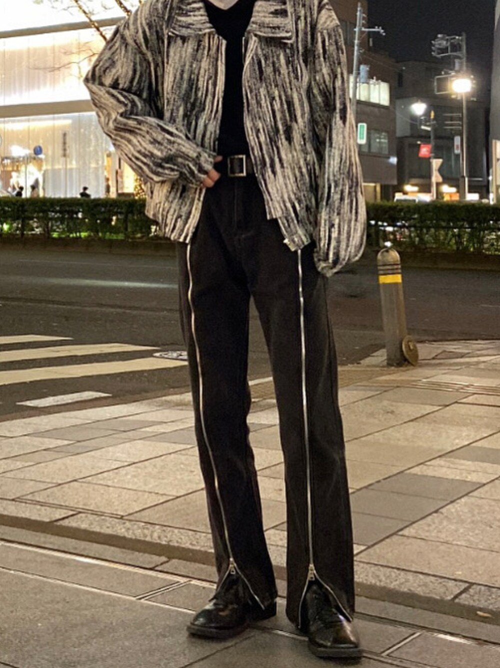 「#ootd、韓国ファッション」｜「jacobswarehouseのアイテム（ジャケット/アウター、グレー系）」を使った、たけるさん（メンズ・168cm）の冬コーディネートの1枚目の写真