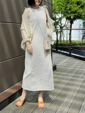「アイボリー」｜「アイテム（財布/小物）」を使った、tea._.coさん（レディース・164cm）の春コーディネート