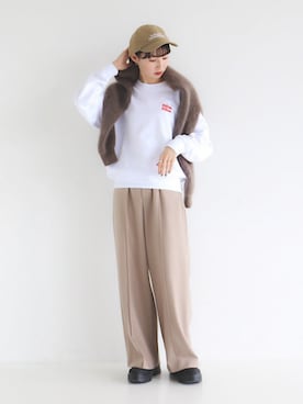 「woadblue（ウォードブルー）のアイテム（キャップ）」を使った、Demi-Luxe BEAMSさん（レディース・158cm）の冬コーディネート