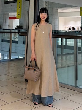 「Demi-Luxe BEAMS（デミルクス ビームス）のシンプル リネン 2WAY ドレス .M（ワンピース、ベージュ系）」を使った、Demi-Luxe BEAMSさん（レディース・164cm）の夏コーディネート