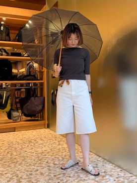 「upperhights（アッパーハイツ）のupper hights / THE LIAMSHT デニム ショートパンツ（デニムパンツ、ホワイト系）」を使った、Demi-Luxe BEAMSさん（レディース・164cm）の夏コーディネート