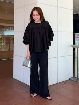 「Demi-Luxe BEAMS（デミルクス ビームス）のコットンシルク 2WAY ブラウス（シャツ/ブラウス、ブラック系）」を使った、Demi-Luxe BEAMSさん（レディース・164cm）の夏コーディネート