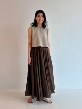 「Demi-Luxe BEAMS（デミルクス ビームス）のAK+1 / リネン マキシスカート（Skirt、ブラウン系）」を使った、Demi-Luxe BEAMSさん（レディース・164cm）の春コーディネート