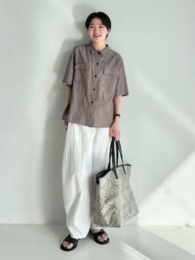 「A VACATION（アヴァケーション）の【別注】A VACATION / ONYX ROAM トートバッグ（トートバッグ、ブラック系）」を使った、Demi-Luxe BEAMSさん（レディース・154cm）の春コーディネート