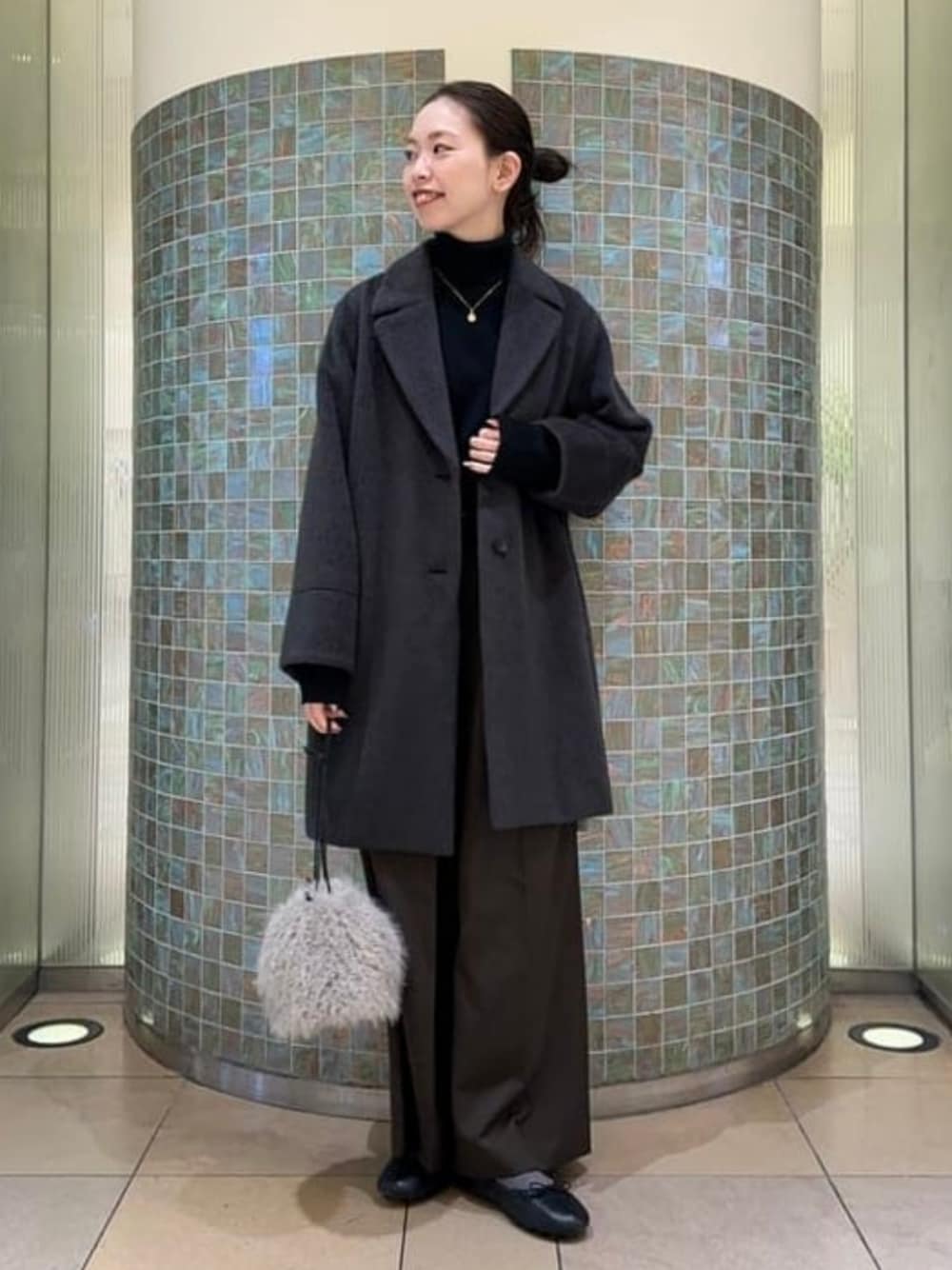 Demi-Luxe BEAMSのチェスターコートを使った人気ファッション