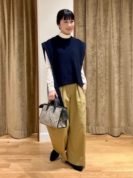 「SLOANE（スローン）のアイテム」を使った、Demi-Luxe BEAMSさん（レディース・155cm）の秋コーディネート