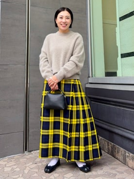 「O'NEIL of DUBLIN（オニールオブダブリン）のアイテム（スカート）」を使った、Demi-Luxe BEAMSさん（レディース・154cm）の秋コーディネート