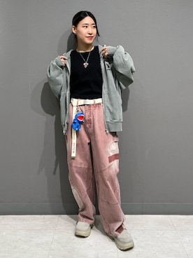 「DOUBLE NAME（ダブルネーム）のアイテム（パンツ）」を使った、もーりーさん（レディース・159cm）の春コーディネート