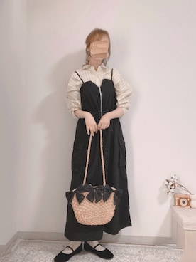「アイテム（かごバッグ）」を使った、shiroさん（レディース・159cm）の春コーディネート