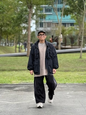 「YOKE（ヨーク）のアイテム」を使った、Colorholic manさん（メンズ・172cm）の冬コーディネート