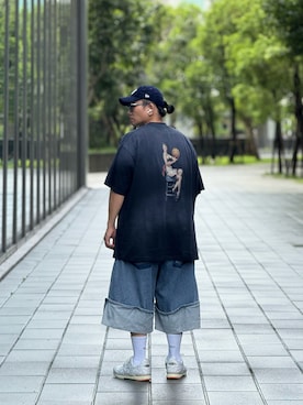 「アイテム（Tシャツ/カットソー）」を使った、Colorholic manさん（メンズ・172cm）の夏コーディネート