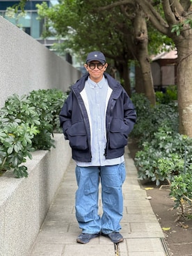 「アイテム（マウンテンパーカー）」を使った、Colorholic manさん（メンズ・172cm）の秋コーディネート