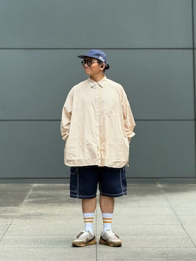 「BEAMS（ビームス）のアイテム（パンツ）」を使った、Colorholic manさん（メンズ・172cm）の春コーディネート