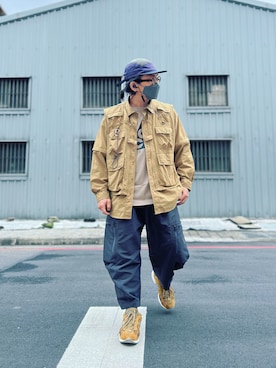 「wisdom（ウィズダム）のアイテム（パンツ）」を使った、Colorholic manさん（メンズ・172cm）の春コーディネート