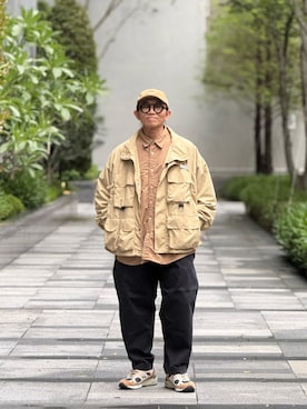 「アイテム（ナイロンジャケット）」を使った、Colorholic manさん（メンズ・172cm）の春コーディネート