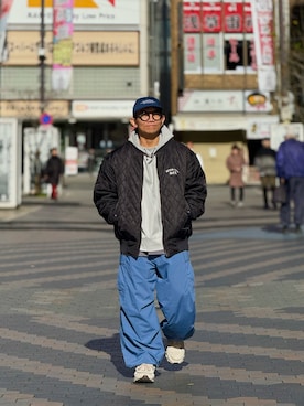 「アイテム（MA-1）」を使った、Colorholic manさん（メンズ・172cm）の冬コーディネート