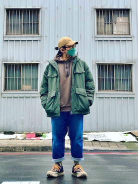 「White Mountaineering」｜「アイテム（ダウンジャケット/コート）」を使った、Colorholic manさん（メンズ・172cm）の冬コーディネート