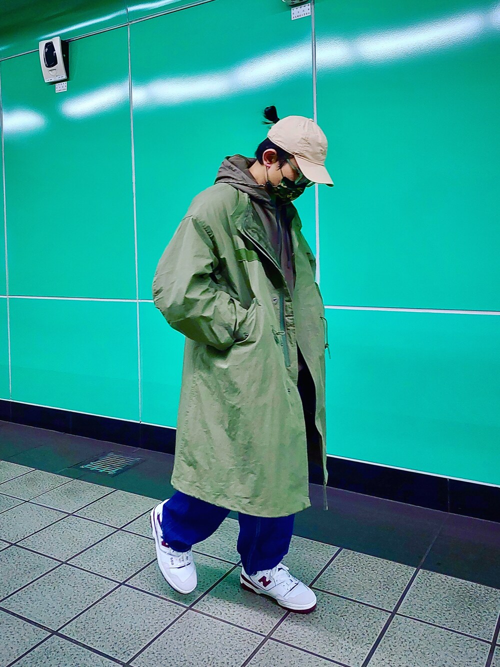 「FREAK’Ｓ STORE、UNIQLO、UNIQLO+J、New Balance、Jordan、ootd、streetfashion、streetstyle、menswear」｜「FREAK'S STOREのアイテム（ミリタリージャケット、グリーン系）」を使った、Colorholic manさん（メンズ・172cm）の冬コーディネートの1枚目の写真