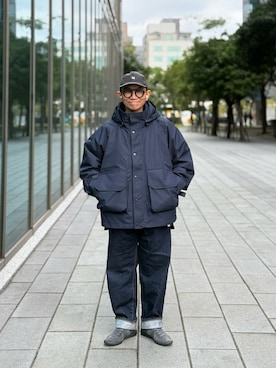 「アイテム（マウンテンパーカー）」を使った、Colorholic manさん（メンズ・172cm）の冬コーディネート