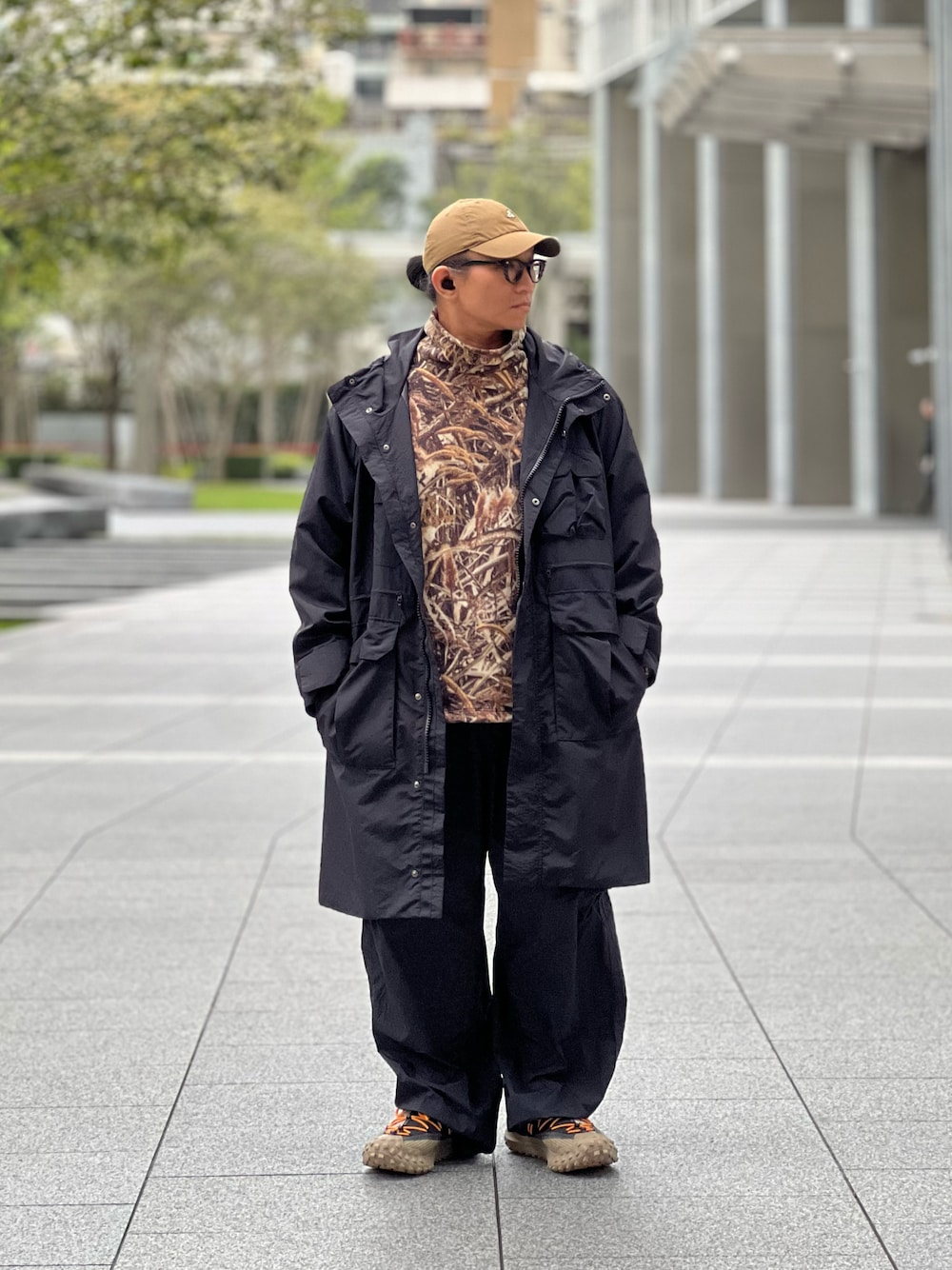 F/CE. ブラック トレンチコート M セール】ラグジュアリーレーストレンチコート（トレンチコート