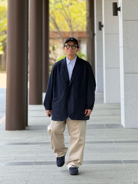 「FreshService（フレッシュサービス）のアイテム（テーラードジャケット、ブルー系）」を使った、Colorholic manさん（メンズ・172cm）の春コーディネート