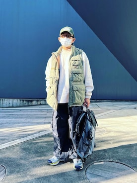 「Liberaiders（リベレイダース）のアイテム（その他アウター）」を使った、Colorholic manさん（メンズ・172cm）の冬コーディネート