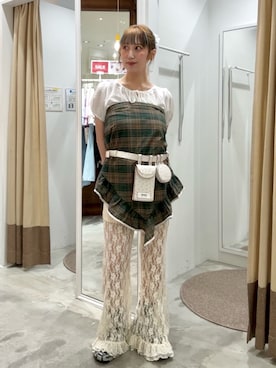 「パンツスタイル」｜「アイテム（財布/小物）」を使った、arisa okitaさん（レディース・162cm）の夏コーディネート