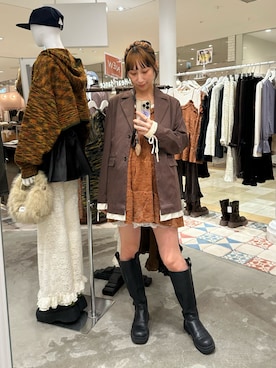 「アイテム（テーラードジャケット）」を使った、arisa okitaさん（レディース・162cm・20代）の秋コーディネート