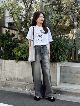 「LOVELESS（ラブレス）のリコンストラクトバギーデニム（デニムパンツ、グレー系）」を使った、ももさん（レディース・160cm）の夏コーディネート